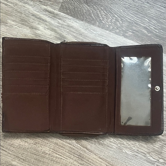 Vintage Brown Genuine Leather Wallet - Picture 3 of 14